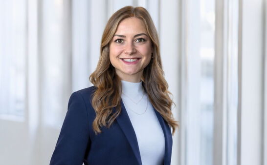 Karolina-Victoria Hartmann   Rechtsanwältin