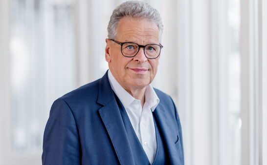 Prof. Dr. Klaus Weber Rechtsanwalt