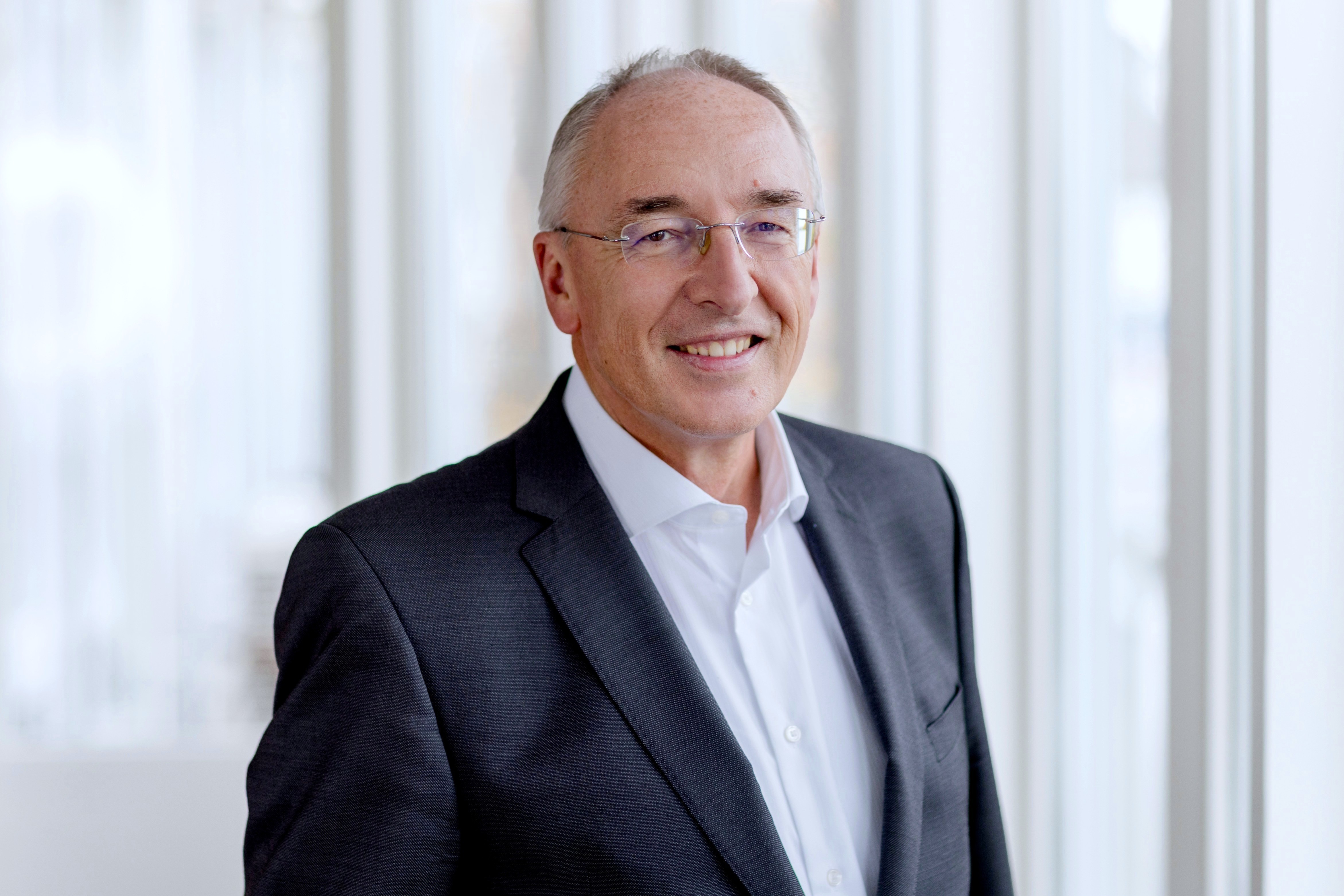 2025%20 %20Bernhard%20Hans Peter